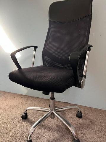 Comfortabele bureaustoel - Zwart beschikbaar voor biedingen