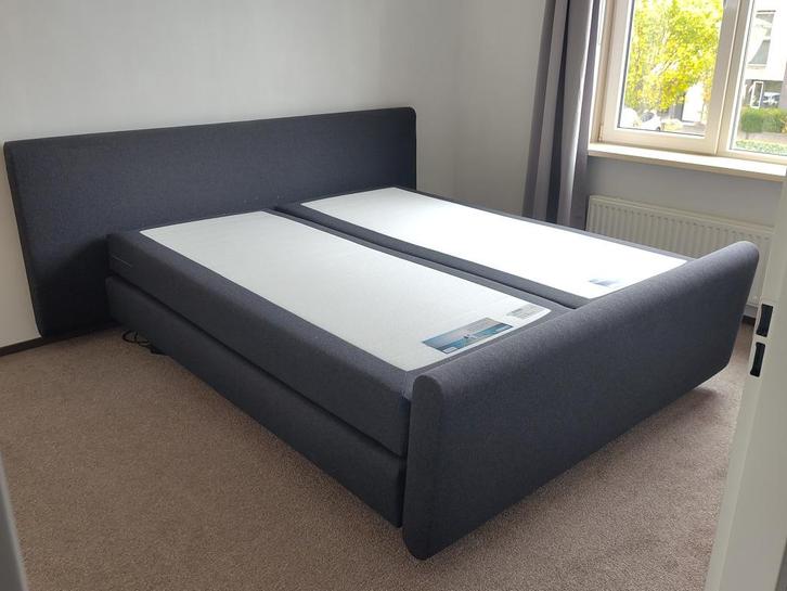 Goossens boxspring model Future, Huis en Inrichting, Slaapkamer | Boxsprings, Gebruikt, 180 cm, 210 cm, Tweepersoons, Grijs, Ophalen