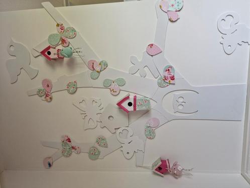 Houten boom.met vogelhuisjes en vogels voor in kinderkamer., Kinderen en Baby's, Kinderkamer | Inrichting en Decoratie, Zo goed als nieuw