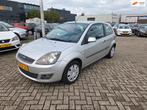 Ford Fiesta 1.4-16V Ambiente/NIEUW APK/AIRCO, Auto's, Voorwielaandrijving, Gebruikt, 4 cilinders, 995 kg