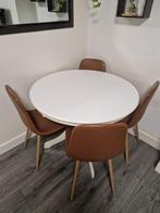 Ronde witte eettafel jysk, Ophalen, Zo goed als nieuw