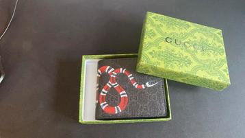 Gucci portemonne kingsnake print bifold gg supreme canvas beschikbaar voor biedingen