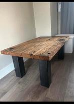 Industriële Salontafel - Robuust Design, Ophalen, Gebruikt, 100 tot 150 cm, Tot twee personen