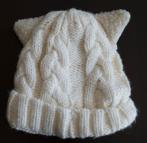 Witte muts met hoorntjes, Muts, Ophalen, Maat 38/40 (M), Merkloos