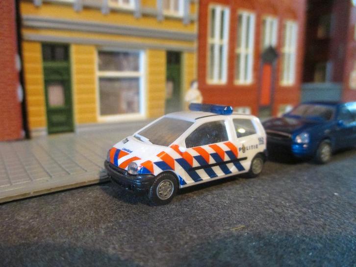 Renault Twingo - Herpa Politie IJsselmuiden, Hobby en Vrije tijd, Modelauto's | 1:87, Zo goed als nieuw, Auto, Herpa, Ophalen of Verzenden