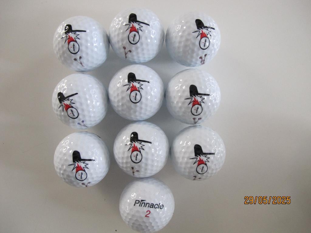 Golf, ballen, tees, markers, pitchforks., Sport en Fitness, Golf, Verzenden, Zo goed als nieuw, Bal(len), Overige merken