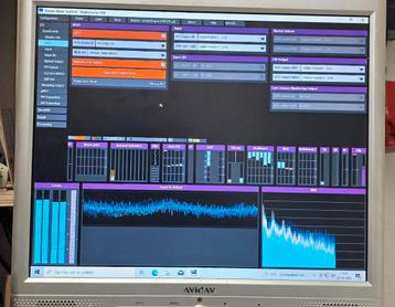Dell Inspiron Desktop - met Stereotool 9.70 beschikbaar voor biedingen