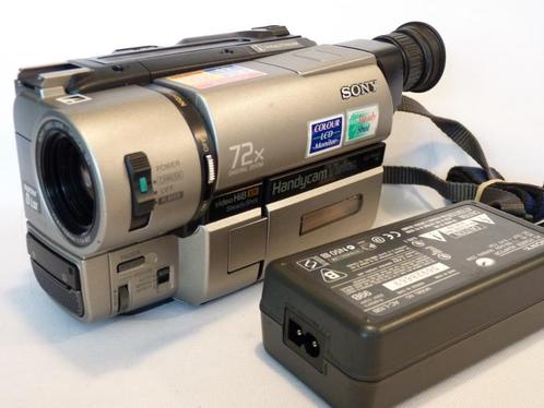 Sony CCD-TRV65E Video8/Hi8 analoge videocamera, accu, adapte, Audio, Tv en Foto, Videocamera's Analoog, Camera, Hi 8, Ophalen of Verzenden