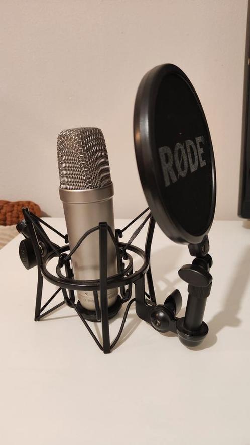 Rode NT1-A microfoon met spin en popfilter, Muziek en Instrumenten, Microfoons, Zo goed als nieuw, Ophalen of Verzenden