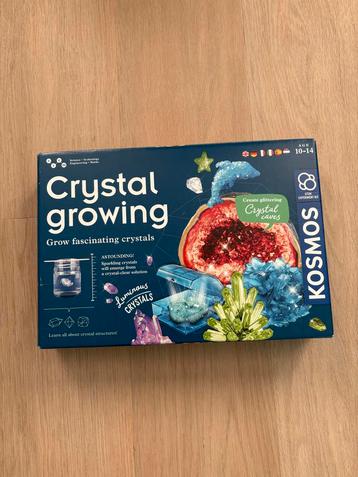 Chrystal growing - Kosmos beschikbaar voor biedingen