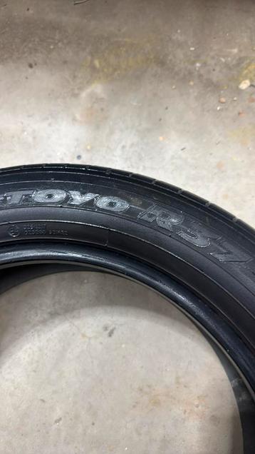 GRATIS! Banden Toyo R37 225/55R18 (2stuks) 5-6 mm profiel beschikbaar voor biedingen