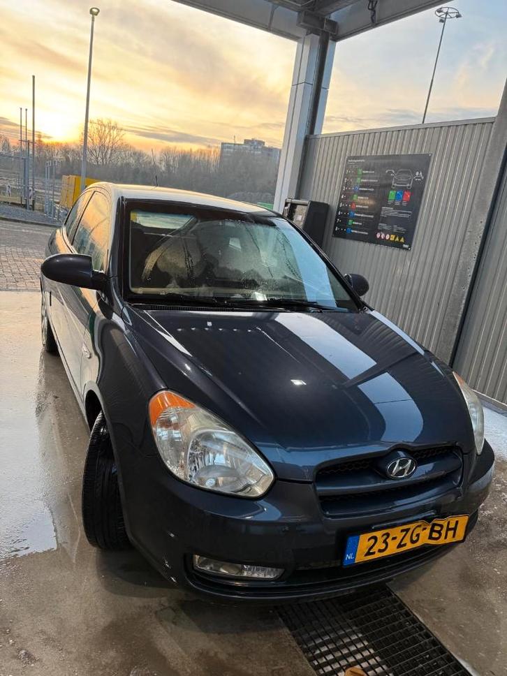 Hyundai Accent 1.4 3DRS 2008 Grijs (NAP), Auto's, Hyundai, Particulier, Accent, ABS, Airbags, Airconditioning, Alarm, Bluetooth