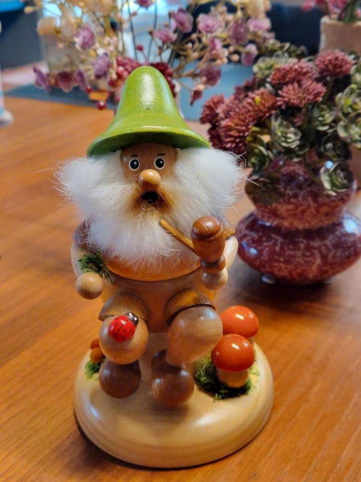 een traditionele Duitse wierookbrander uit het Ertsgebergte., Diversen, Kerst, Zo goed als nieuw, Ophalen of Verzenden