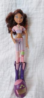 Winx layla biker doll barbie, Kinderen en Baby's, Speelgoed | Poppen, Ophalen of Verzenden, Zo goed als nieuw