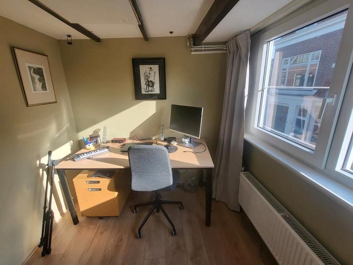 Bureau 160cm x 80cm, Huis en Inrichting, Bureaus, Gebruikt, Ophalen