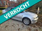 BMW 3-serie 316i Black & Silver AIRCO/cruise *apk:01-2027*, Auto's, BMW, Metallic lak, 65 €/maand, Achterwielaandrijving, 4 cilinders