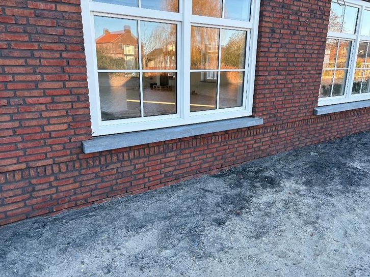 Hardstenen vensterbanken met oortjes, Doe-het-zelf en Verbouw, Kozijnen en Schuifpuien, Nieuw, Overige typen, Overige materialen