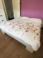 Bed met witte ombouw 160 x 200, Ophalen, Wit, Tweepersoons, 200 cm
