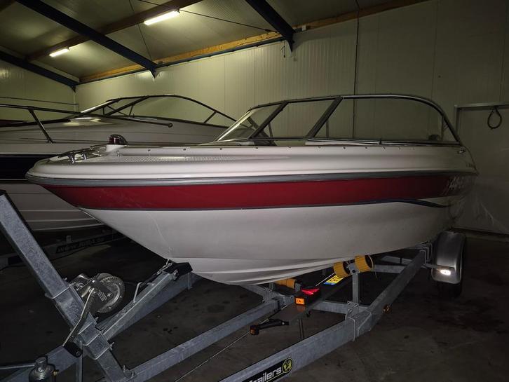 bayliner 185 in zeer nette staat mercruiser 3.0 4cyl 140pk, Watersport en Boten, Speedboten, Zo goed als nieuw