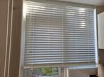 Witte kunststof jaloezieën - 2 maten GRATIS, Huis en Inrichting, Stoffering | Gordijnen en Lamellen, Ophalen, 150 tot 200 cm