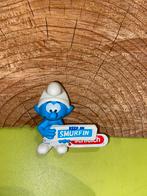 Smurfen smurf met bord keep on smurfin, Verzamelen, Smurfen, Ophalen of Verzenden, Zo goed als nieuw, Verschillende Smurfen