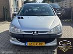Peugeot 206 1.4 Gentry | APK | 3 DRS |, Voorwielaandrijving, 4 cilinders, Elektrische ramen, Origineel Nederlands
