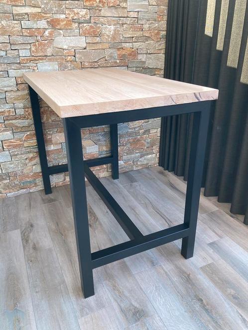 Bartafel 4 personen met robuuste industriële look, Huis en Inrichting, Barren, Nieuw, Ophalen