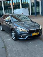 BMW 2-Serie Active Tourer 220i 192pk Aut 2017 Grijs, 730 kg, 74 €/maand, Zwart, Particulier