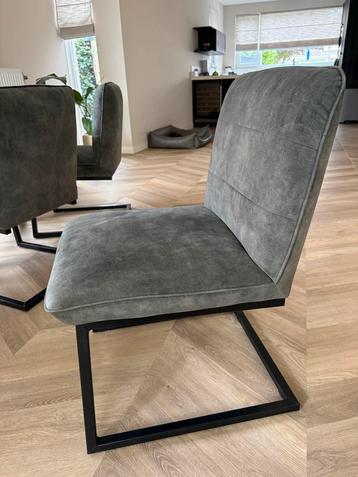 6 Olijfgroene Velvet Eetkamerstoelen Zitmaxx beschikbaar voor biedingen