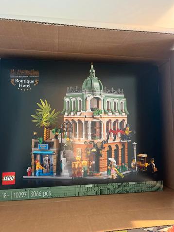 LEGO 10297 Boutique Hotel - Nieuw & Sealed beschikbaar voor biedingen