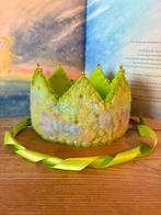 Waldorf vilten verjaardagskroon wol en vilt, Hobby en Vrije tijd, Vilt, Ophalen of Verzenden, Zo goed als nieuw, Figuurtje(s)