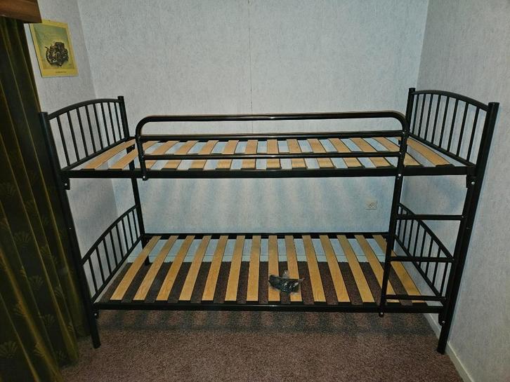 Stalen stapelbed, Kinderen en Baby's, Kinderkamer | Stapelbedden en Hoogslapers, Zo goed als nieuw, Stapelbed, Ophalen