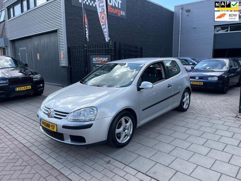 Volkswagen Golf 1.6 FSI Trendline Sport Airco NAP APK 1 Jaar, Auto's, Volkswagen, Bedrijf, Te koop, Golf, ABS, Airbags, Airconditioning
