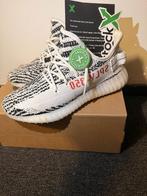 Yeezy boost 350 zebra, Kleding | Heren, Schoenen, Ophalen of Verzenden, Nieuw
