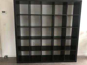IKEA KALLAX kast zwart 182x182v cm - afbeelding 1