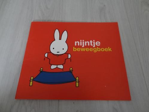 Nijntje beweegboek Dick Bruna - Nieuw, Boeken, Kinderboeken | Jeugd | onder 10 jaar, Nieuw, Ophalen of Verzenden