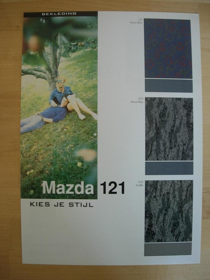 Mazda 121 Kleur en Bekleding Brochure 1997, Boeken, Auto's | Folders en Tijdschriften, Zo goed als nieuw, Mazda, Ophalen