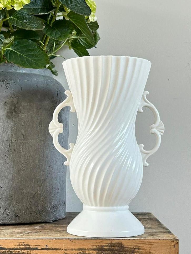 Unieke italiaanse vintage vaas - Midcentury, Huis en Inrichting, Woonaccessoires | Vazen, Zo goed als nieuw, Wit, Minder dan 50 cm