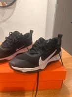 Nike Sportschoenen Maat 38.5, Nike, Ophalen of Verzenden, Zo goed als nieuw, Sportschoenen