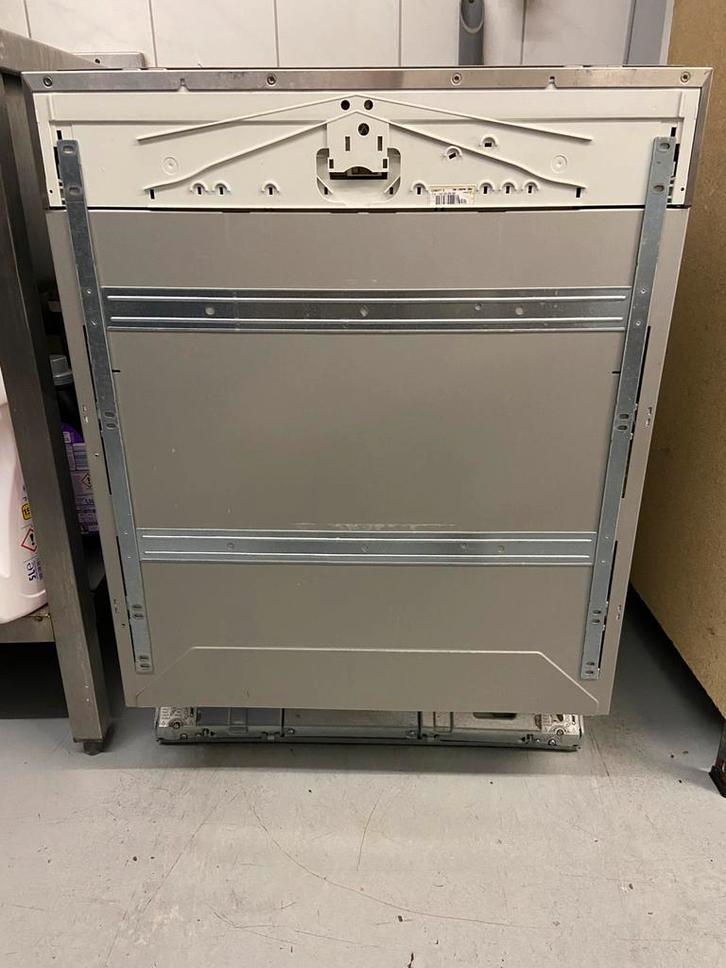 Miele inbouw vaatwasser, Witgoed en Apparatuur, Vaatwasmachines, Zo goed als nieuw, Inbouw, Minder dan 85 cm, 60 cm of meer, 10 tot 14 liter