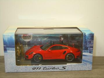 Porsche 911 991 Turbo S & Bike - Porsche Tequipment - Spark 