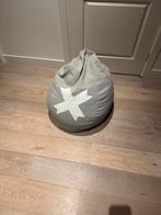 Grijze Zitzak Beanbag met Kruis, Huis en Inrichting, Zitzakken, Ophalen, Gebruikt, Grijs, Zitzak