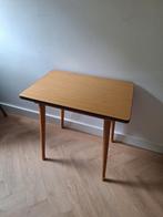 Vintage kinderbureau/schooltafel, Kinderen en Baby's, Kinderkamer | Tafels en Stoelen, Ophalen, Gebruikt, Tafel(s)