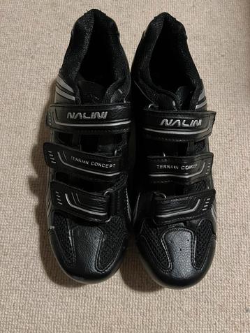 Spinning schoenen maat 38 beschikbaar voor biedingen