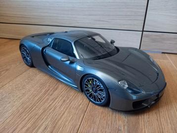 Porsche 918 Spyder Grijs GT Spirit 1:12 beschikbaar voor biedingen