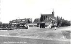 Goes Parkeerterrein Westwal  met AMZ Busstation auto,mensen, Verzamelen, Ansichtkaarten | Nederland, Verzenden, 1960 tot 1980