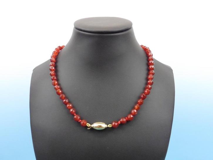 Carneolen collier met gouden slot                        D37, Sieraden, Tassen en Uiterlijk, Antieke sieraden, Ketting, Overige materialen