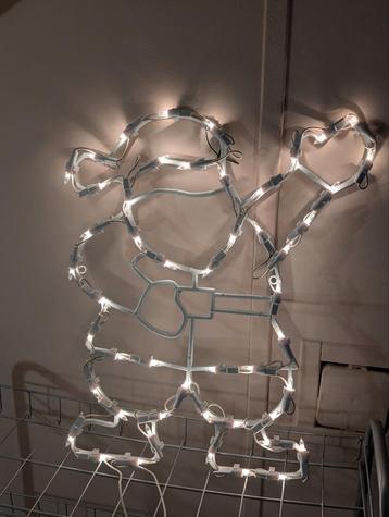 Verlichte kerstman beschikbaar voor biedingen