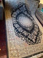 Tapijt Iran, Ophalen, Zo goed als nieuw, Rechthoekig, 200 cm of meer