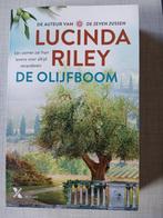 Lucinda Riley - De olijfboom, Ophalen of Verzenden, Zo goed als nieuw, Lucinda Riley
